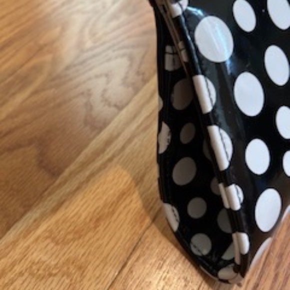 *HOST PICK* Patent Clutch Bag *NWOT* - Picture 5 of 5